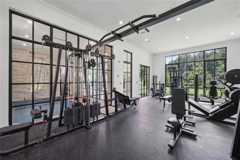 4725 Northside Drive, Atlanta, Georgia 30327, 7 Bedrooms Bedrooms, 0 ,10 BathroomsBathrooms,Residential,For Sale,4725 Northside Drive,7691953