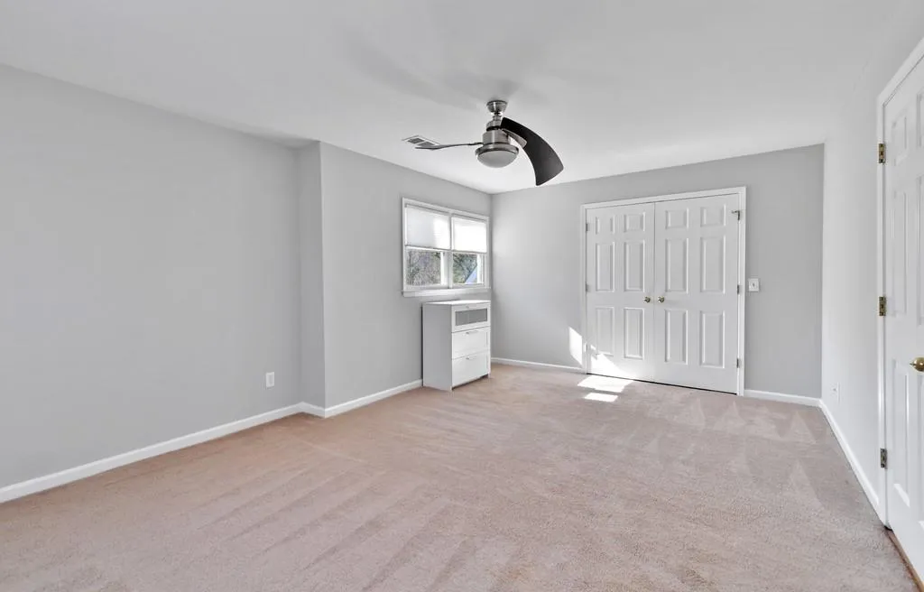 205 Grogans Landing, Sandy Springs, Georgia 30350, 5 Bedrooms Bedrooms, ,4 BathroomsBathrooms,Residential,Sold,205 Grogans Landing,6840755