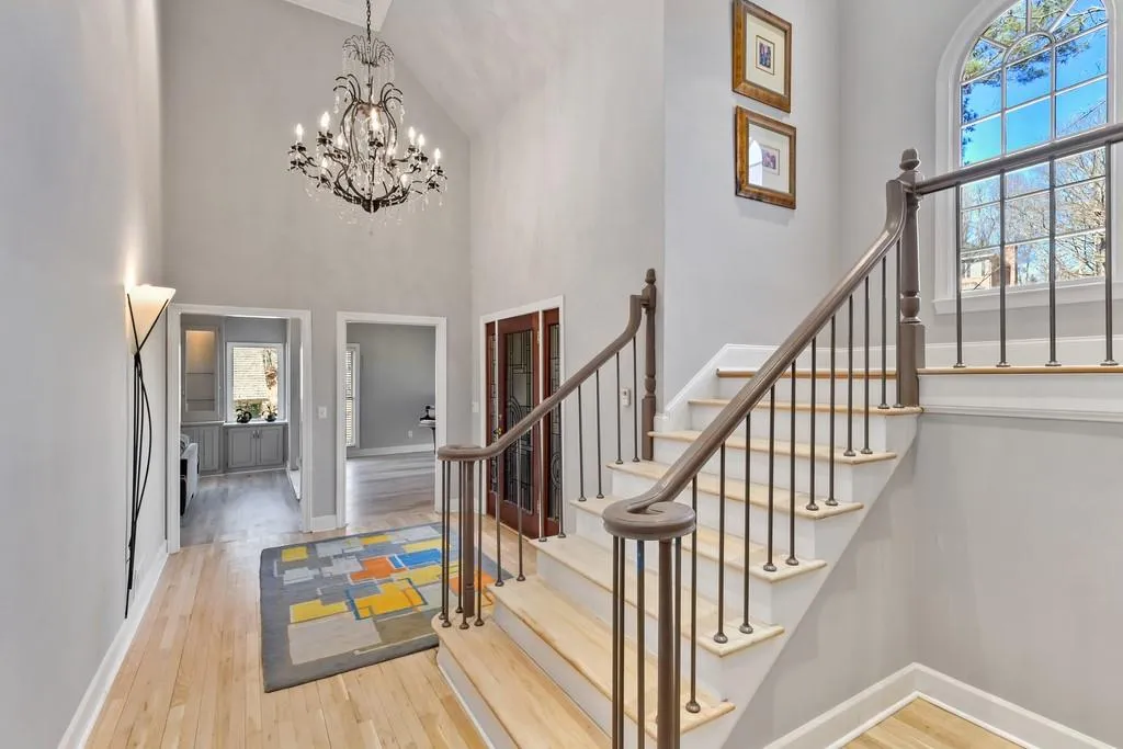 205 Grogans Landing, Sandy Springs, Georgia 30350, 5 Bedrooms Bedrooms, ,4 BathroomsBathrooms,Residential,Sold,205 Grogans Landing,6840755