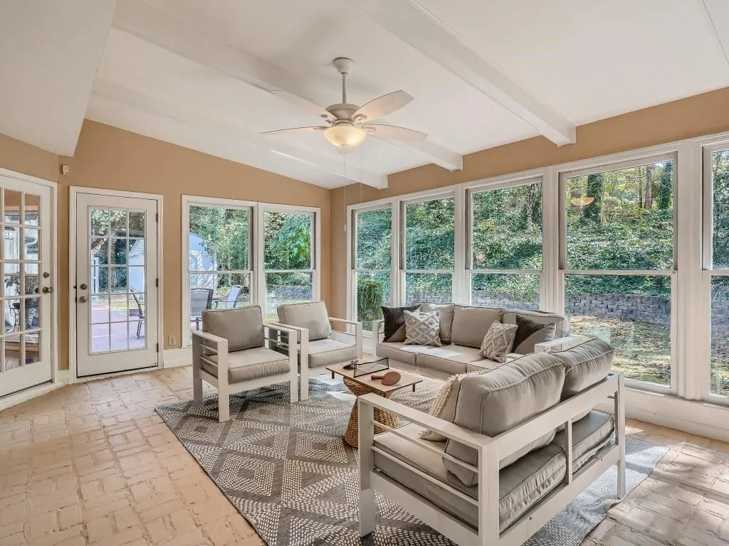 6125 Blackwater Trail, Atlanta, Georgia 30328, 5 Bedrooms Bedrooms, ,4 BathroomsBathrooms,Residential,Sold,6125 Blackwater Trail,7085799