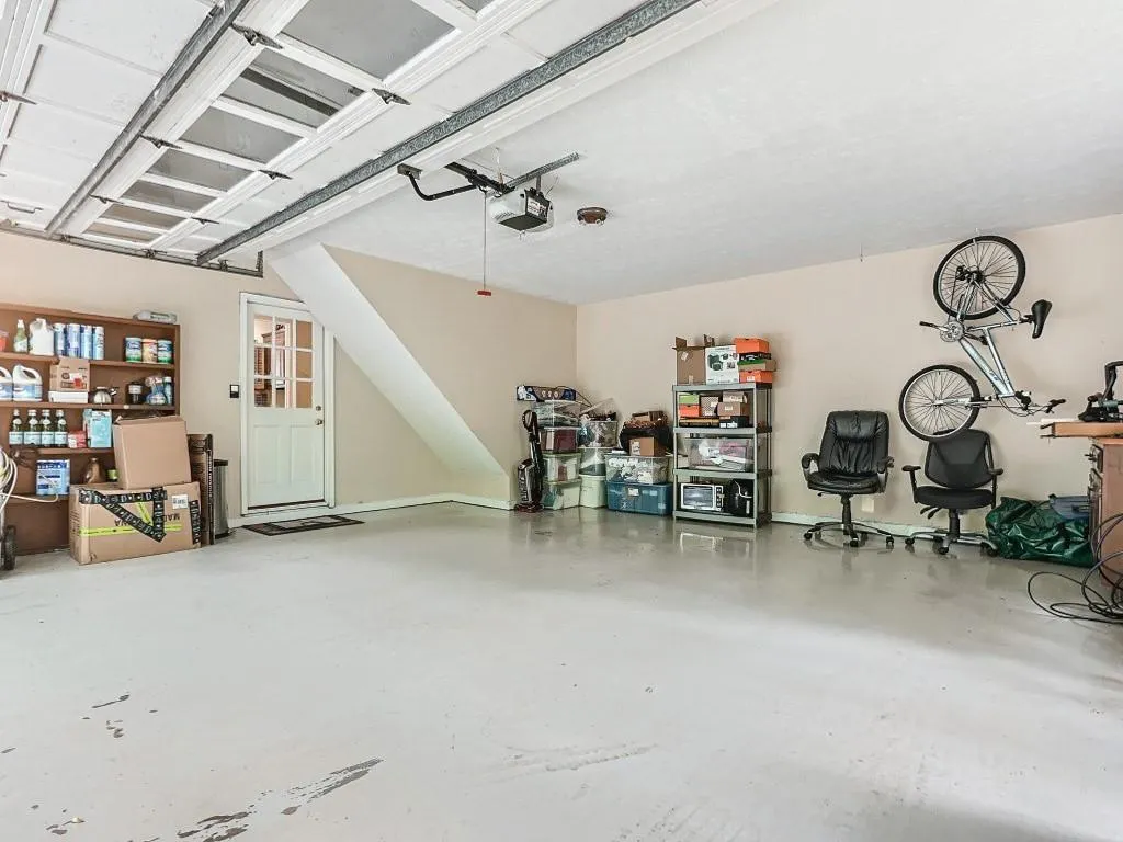 6125 Blackwater Trail, Atlanta, Georgia 30328, 5 Bedrooms Bedrooms, ,4 BathroomsBathrooms,Residential,Sold,6125 Blackwater Trail,7085799