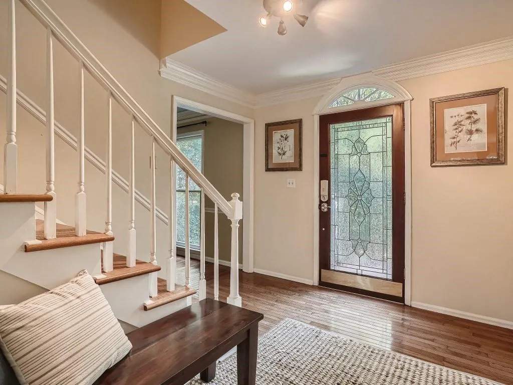 6125 Blackwater Trail, Atlanta, Georgia 30328, 5 Bedrooms Bedrooms, ,4 BathroomsBathrooms,Residential,Sold,6125 Blackwater Trail,7085799