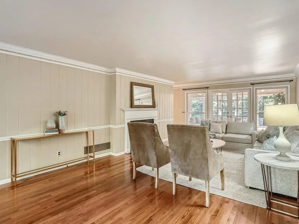 6125 Blackwater Trail, Atlanta, Georgia 30328, 5 Bedrooms Bedrooms, ,4 BathroomsBathrooms,Residential,Sold,6125 Blackwater Trail,7085799