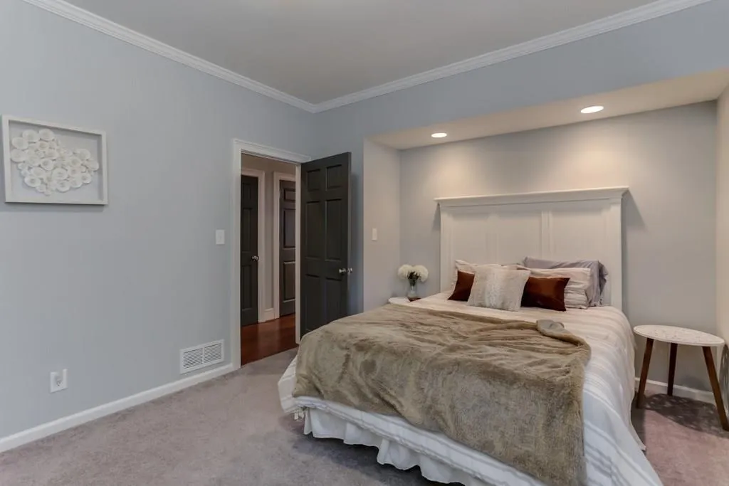 160 Inland Ridge Way, Sandy Springs, Georgia 30342, 6 Bedrooms Bedrooms, ,5 BathroomsBathrooms,Residential,Sold,160 Inland Ridge Way,6087640