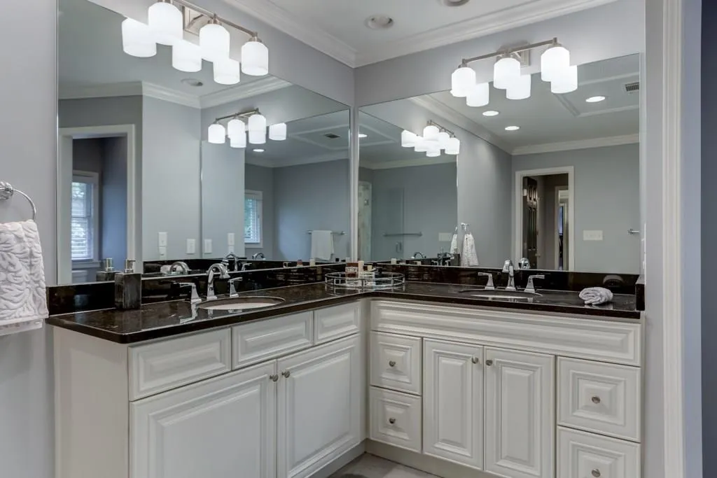 160 Inland Ridge Way, Sandy Springs, Georgia 30342, 6 Bedrooms Bedrooms, ,5 BathroomsBathrooms,Residential,Sold,160 Inland Ridge Way,6087640