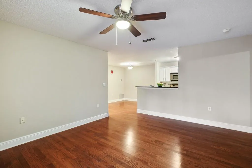 6107 Santa Fe Parkway Unit 6107, Sandy Springs, Georgia 30350, 2 Bedrooms Bedrooms, ,2 BathroomsBathrooms,Residential,Sold,6107 Santa Fe Parkway Unit 6107,6026539