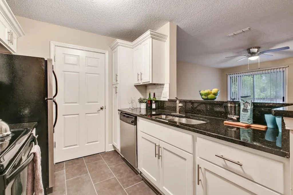 6107 Santa Fe Parkway Unit 6107, Sandy Springs, Georgia 30350, 2 Bedrooms Bedrooms, ,2 BathroomsBathrooms,Residential,Sold,6107 Santa Fe Parkway Unit 6107,6026539