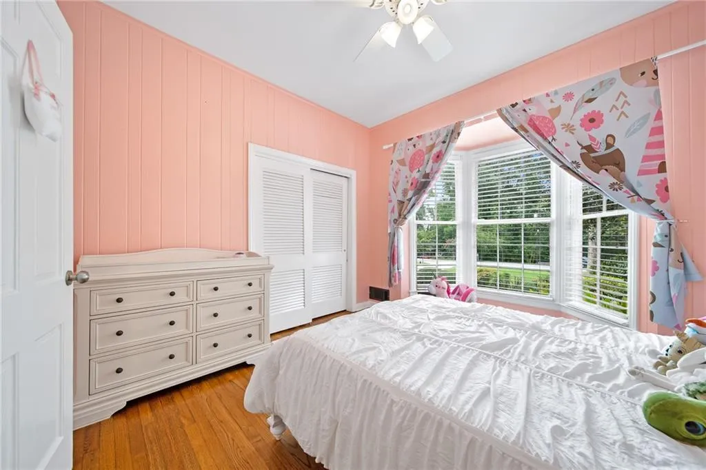 558 Timberland Drive, Atlanta, Georgia 30342, 3 Bedrooms Bedrooms, ,3 BathroomsBathrooms,Residential,Sold,558 Timberland Drive,7477823