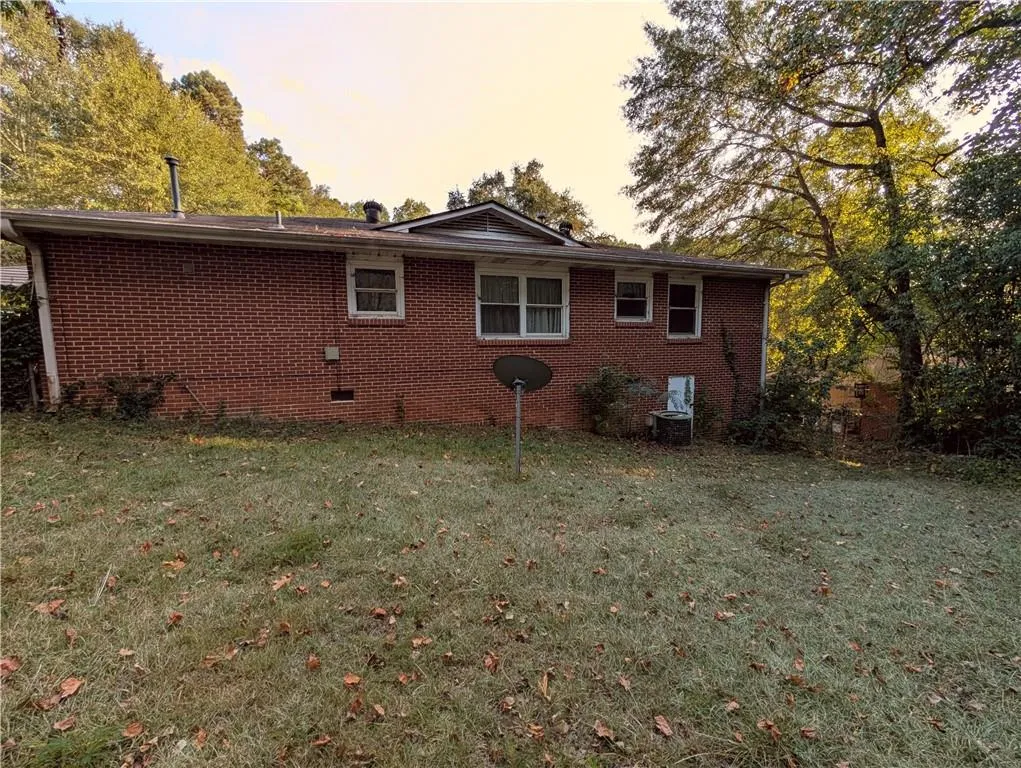 3213 Jamaica Road Nw, Atlanta, Georgia 30318, 3 Bedrooms Bedrooms, ,1 BathroomBathrooms,Residential,Sold,3213 Jamaica Road Nw,7572801