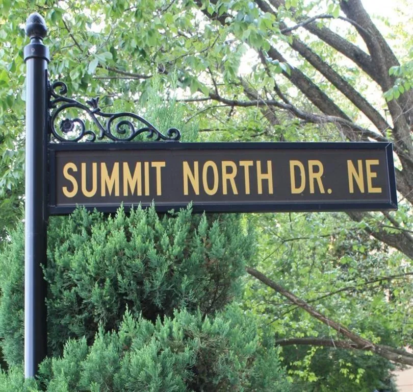 1103 Summit North Drive Ne Unit 1103, Atlanta, Georgia 30324, 1 Bedroom Bedrooms, 0 ,1 BathroomBathrooms,Residential,For Sale,1103 Summit North Drive Ne Unit 1103,7818252