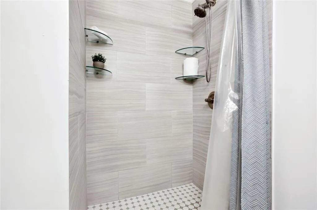 110 Towergate Pl, Atlanta, Georgia 30350, 2 Bedrooms Bedrooms, ,2 BathroomsBathrooms,Residential,Sold,110 Towergate Pl,7017885