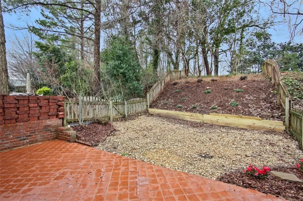 110 Towergate Pl, Atlanta, Georgia 30350, 2 Bedrooms Bedrooms, ,2 BathroomsBathrooms,Residential,Sold,110 Towergate Pl,7017885