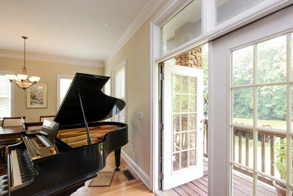 3778 Ashford Creek Avenue Ne, Brookhaven, Georgia 30319, 3 Bedrooms Bedrooms, ,3 BathroomsBathrooms,Residential,Sold,3778 Ashford Creek Avenue Ne,5715050