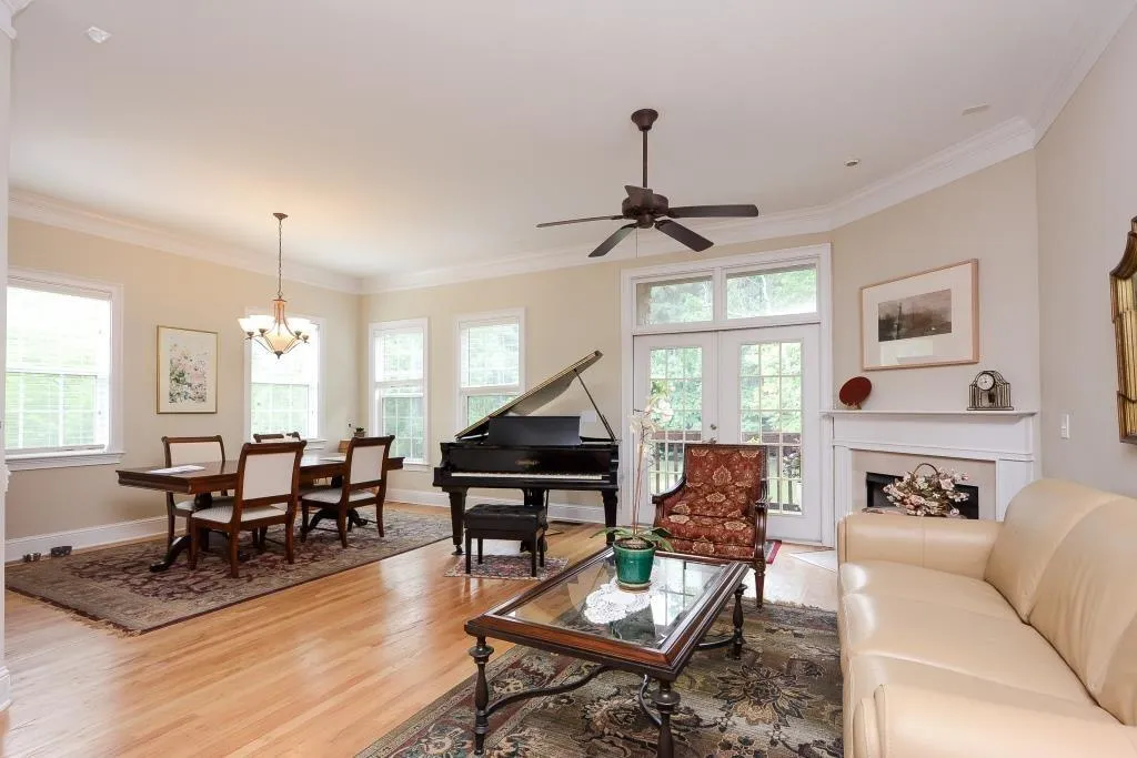 3778 Ashford Creek Avenue Ne, Brookhaven, Georgia 30319, 3 Bedrooms Bedrooms, ,3 BathroomsBathrooms,Residential,Sold,3778 Ashford Creek Avenue Ne,5715050