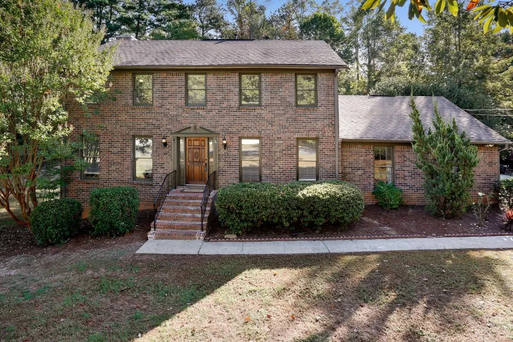 7205 Northgreen Drive, Sandy Springs, Georgia 30328, 5 Bedrooms Bedrooms, ,3 BathroomsBathrooms,Residential,Sold,7205 Northgreen Drive,5764182