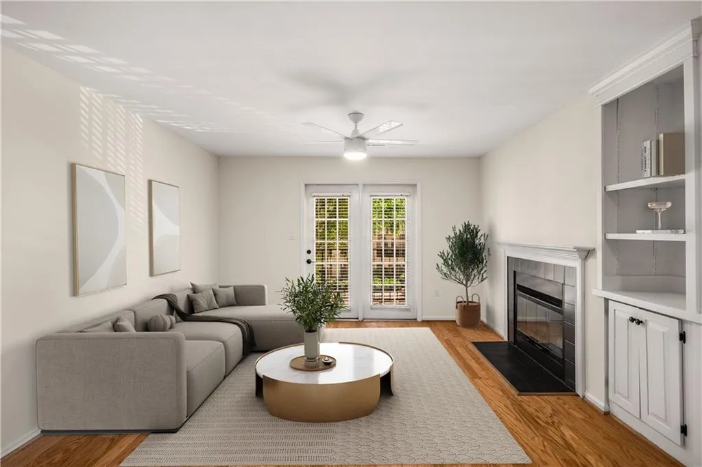 3655 Habersham Road Ne Unit 203, Atlanta, Georgia 30305, 1 Bedroom Bedrooms, ,1 BathroomBathrooms,Residential,Sold,3655 Habersham Road Ne Unit 203,7584005