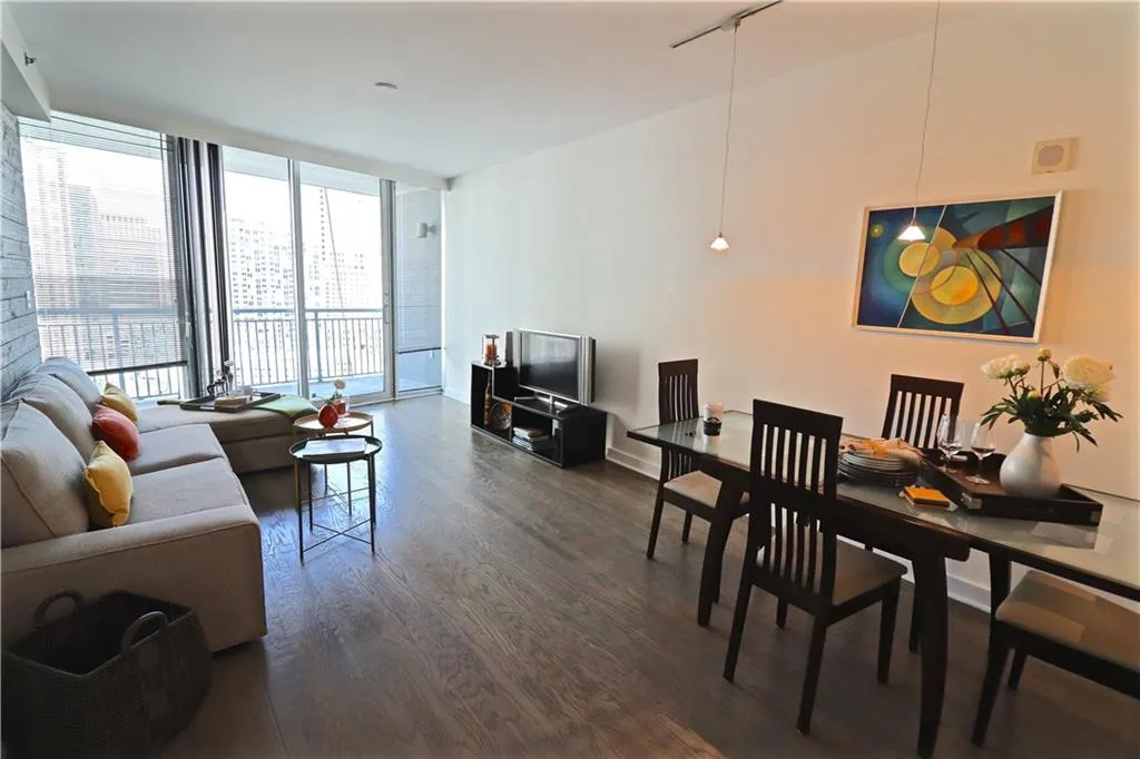 3338 Peachtree Road Ne Unit 1706, Atlanta, Georgia 30326, 1 Bedroom Bedrooms, ,1 BathroomBathrooms,Residential,Sold,3338 Peachtree Road Ne Unit 1706,6048949
