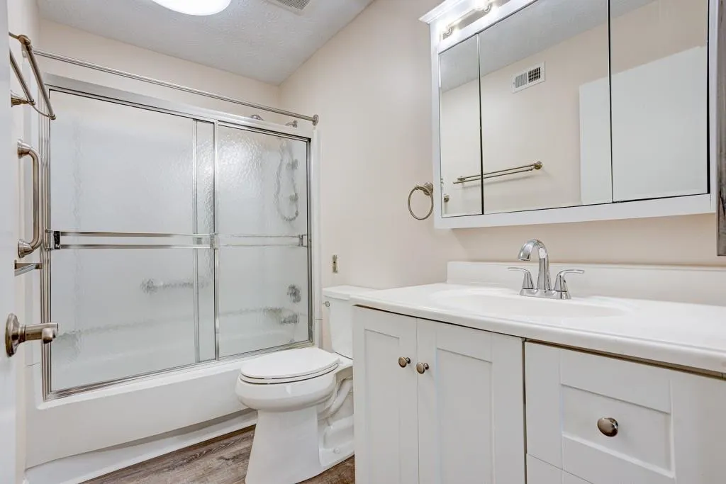 475 Mount Vernon Highway Unit C229, Sandy Springs, Georgia 30328, 1 Bedroom Bedrooms, ,1 BathroomBathrooms,Residential,Sold,475 Mount Vernon Highway Unit C229,7383846