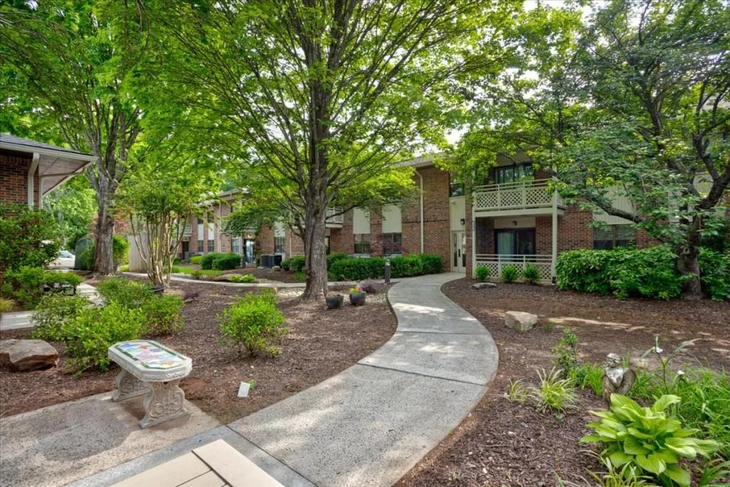 475 Mount Vernon Highway Unit C229, Sandy Springs, Georgia 30328, 1 Bedroom Bedrooms, ,1 BathroomBathrooms,Residential,Sold,475 Mount Vernon Highway Unit C229,7383846