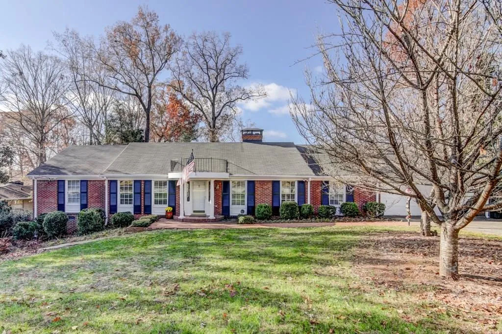 4790 Brinkley Lane Ne, Sandy Springs, Georgia 30342, 3 Bedrooms Bedrooms, ,2 BathroomsBathrooms,Residential,Sold,4790 Brinkley Lane Ne,6108029