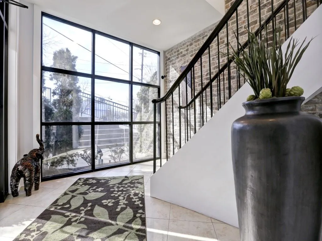 1199 Huff Road Ne Unit 115, Atlanta, Georgia 30318, 3 Bedrooms Bedrooms, ,3 BathroomsBathrooms,Residential,Sold,1199 Huff Road Ne Unit 115,5799761