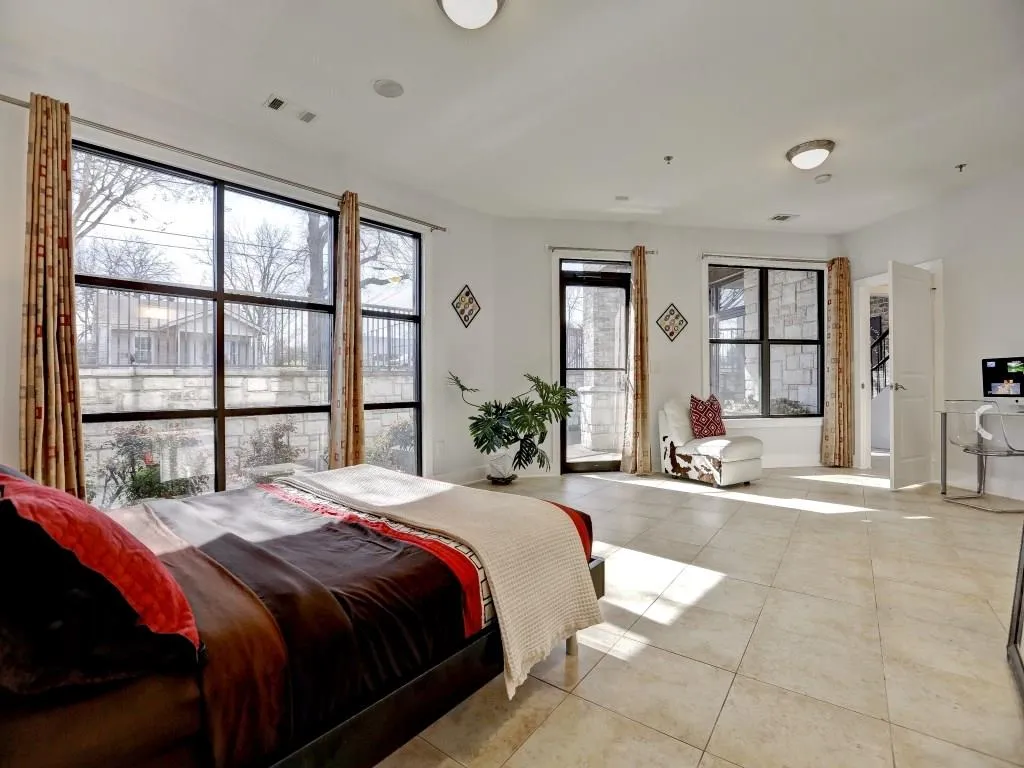 1199 Huff Road Ne Unit 115, Atlanta, Georgia 30318, 3 Bedrooms Bedrooms, ,3 BathroomsBathrooms,Residential,Sold,1199 Huff Road Ne Unit 115,5799761