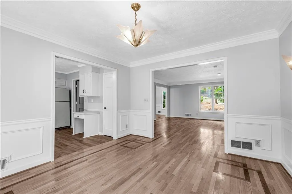 8975 Carroll Manor Drive, Sandy Springs, Georgia 30350, 3 Bedrooms Bedrooms, ,2 BathroomsBathrooms,Residential,Sold,8975 Carroll Manor Drive,7265061