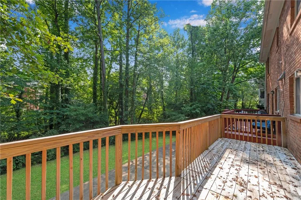 8975 Carroll Manor Drive, Sandy Springs, Georgia 30350, 3 Bedrooms Bedrooms, ,2 BathroomsBathrooms,Residential,Sold,8975 Carroll Manor Drive,7265061