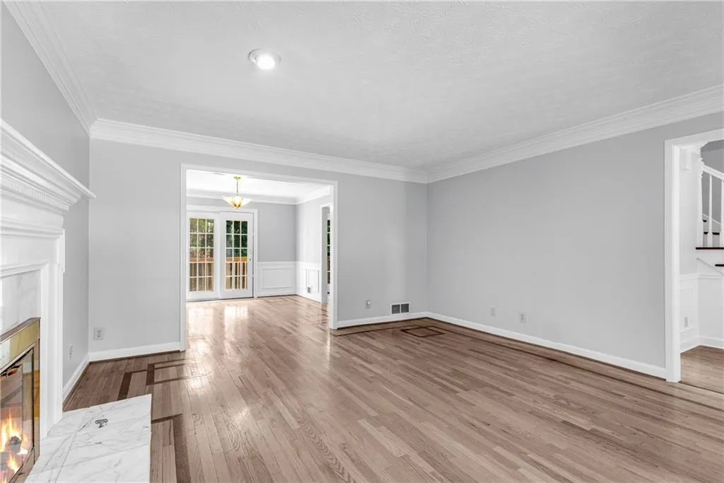 8975 Carroll Manor Drive, Sandy Springs, Georgia 30350, 3 Bedrooms Bedrooms, ,2 BathroomsBathrooms,Residential,Sold,8975 Carroll Manor Drive,7265061