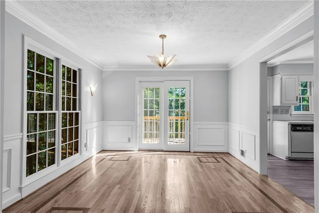 8975 Carroll Manor Drive, Sandy Springs, Georgia 30350, 3 Bedrooms Bedrooms, ,2 BathroomsBathrooms,Residential,Sold,8975 Carroll Manor Drive,7265061