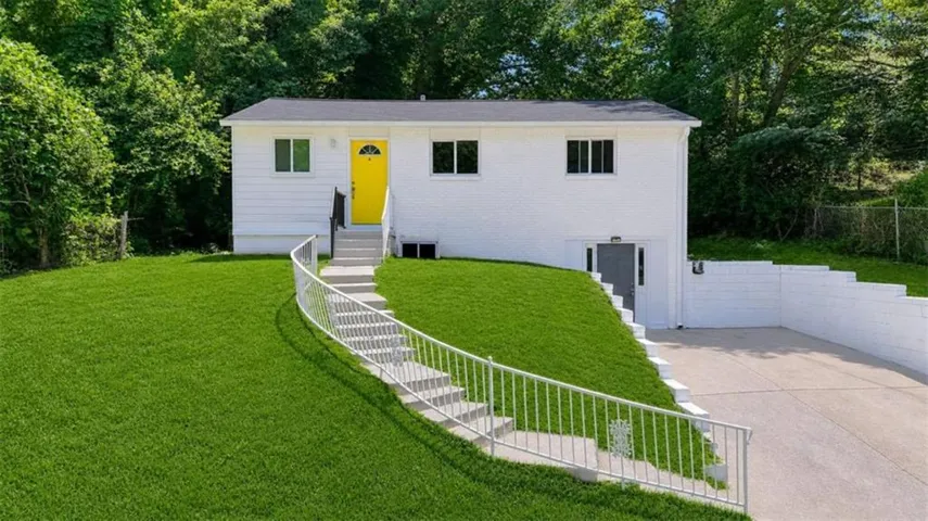 477 Fairlane Circle Nw, Atlanta, Georgia 30331