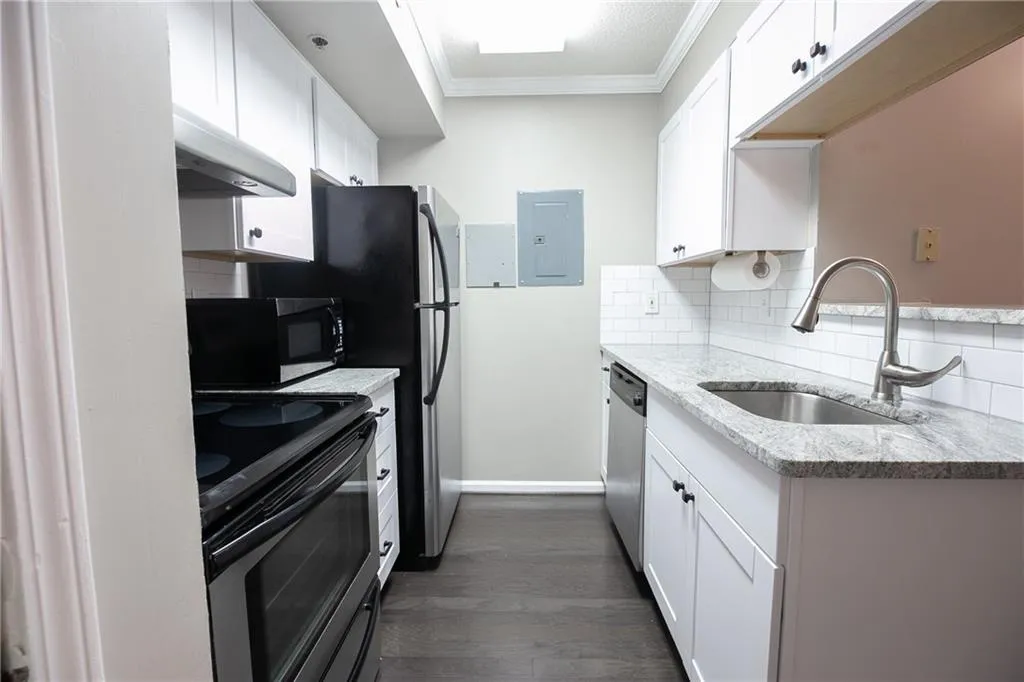 795 Hammond Drive Unit 1711, Atlanta, Georgia 30328, 1 Bedroom Bedrooms, ,1 BathroomBathrooms,Residential,Sold,795 Hammond Drive Unit 1711,6117677