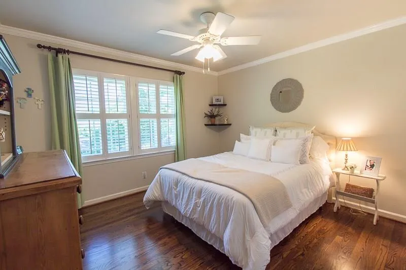 825 Starlight Drive, Atlanta, Georgia 30342, 3 Bedrooms Bedrooms, ,2 BathroomsBathrooms,Residential,Sold,825 Starlight Drive,5703614