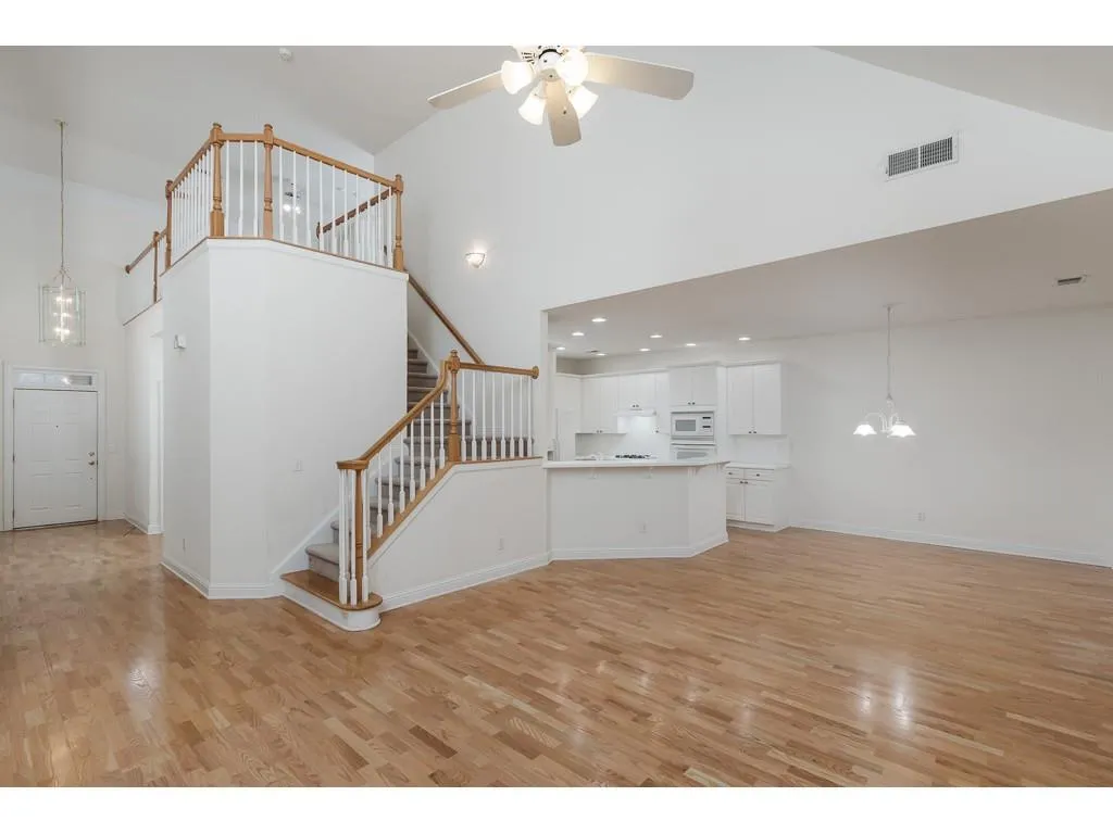 6230 Glen Oaks Lane, Sandy Springs, Georgia 30328, 3 Bedrooms Bedrooms, ,2 BathroomsBathrooms,Residential,Sold,6230 Glen Oaks Lane,6629002