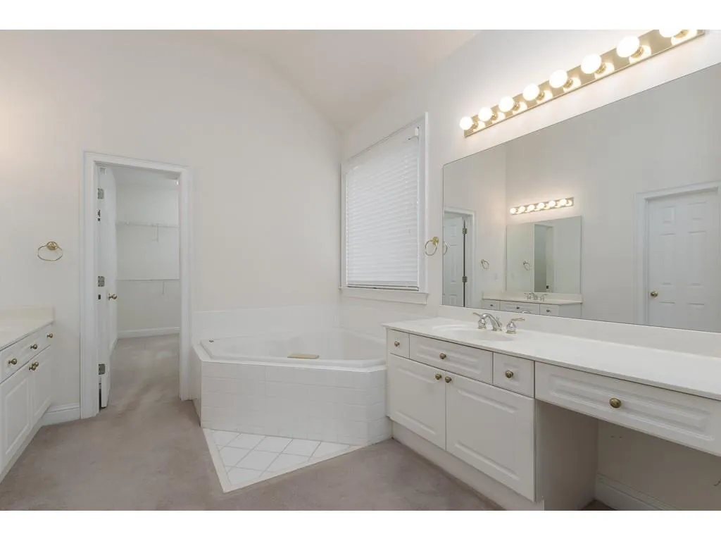 6230 Glen Oaks Lane, Sandy Springs, Georgia 30328, 3 Bedrooms Bedrooms, ,2 BathroomsBathrooms,Residential,Sold,6230 Glen Oaks Lane,6629002