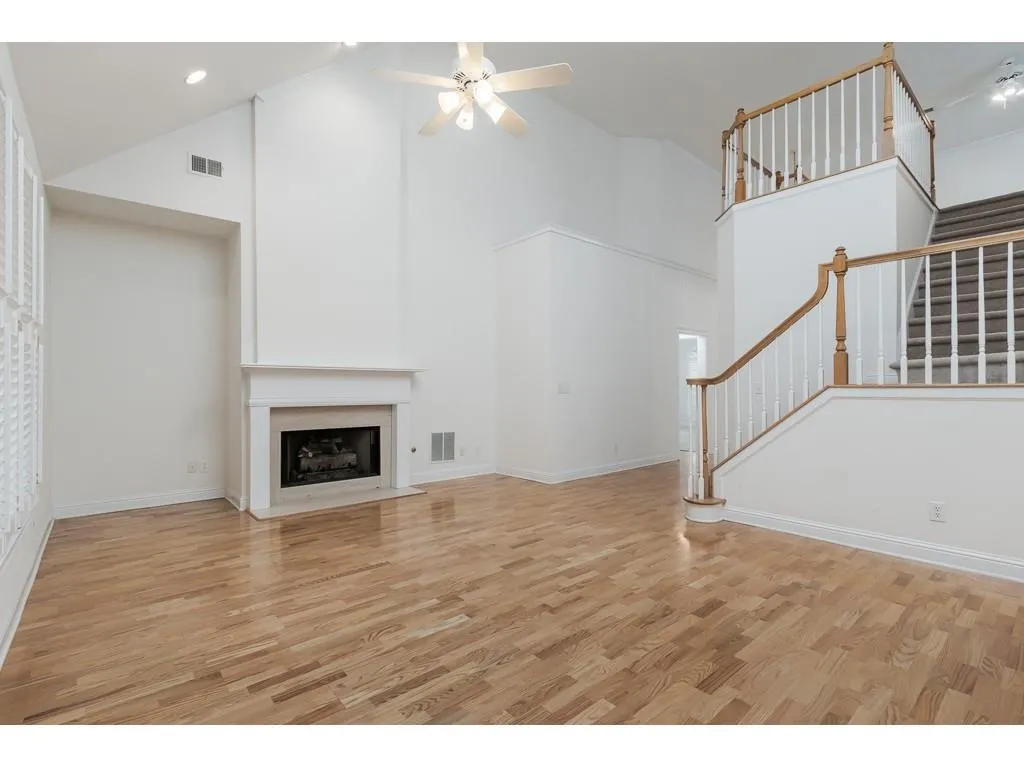 6230 Glen Oaks Lane, Sandy Springs, Georgia 30328, 3 Bedrooms Bedrooms, ,2 BathroomsBathrooms,Residential,Sold,6230 Glen Oaks Lane,6629002
