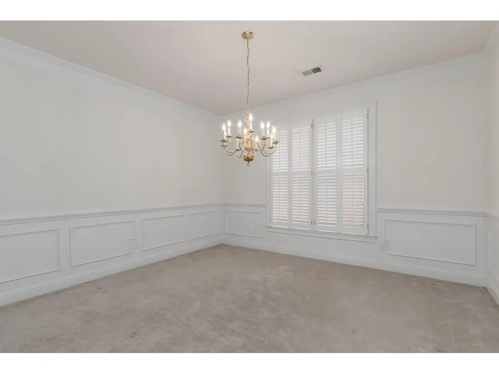 6230 Glen Oaks Lane, Sandy Springs, Georgia 30328, 3 Bedrooms Bedrooms, ,2 BathroomsBathrooms,Residential,Sold,6230 Glen Oaks Lane,6629002