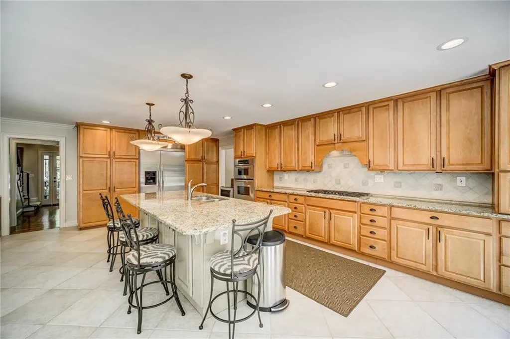 1669 Spalding Drive, Sandy Springs, Georgia 30350, 4 Bedrooms Bedrooms, ,3 BathroomsBathrooms,Residential,Sold,1669 Spalding Drive,6875261