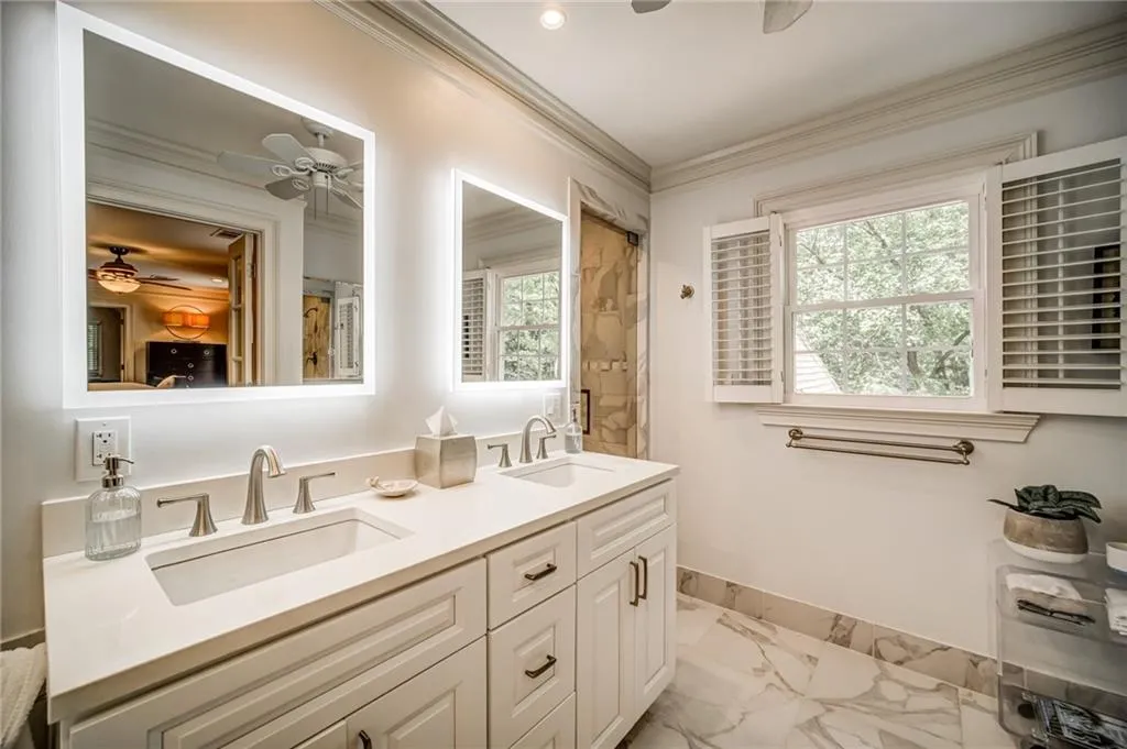 1669 Spalding Drive, Sandy Springs, Georgia 30350, 4 Bedrooms Bedrooms, ,3 BathroomsBathrooms,Residential,Sold,1669 Spalding Drive,6875261