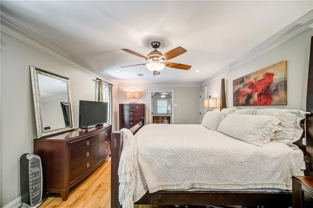 1669 Spalding Drive, Sandy Springs, Georgia 30350, 4 Bedrooms Bedrooms, ,3 BathroomsBathrooms,Residential,Sold,1669 Spalding Drive,6875261