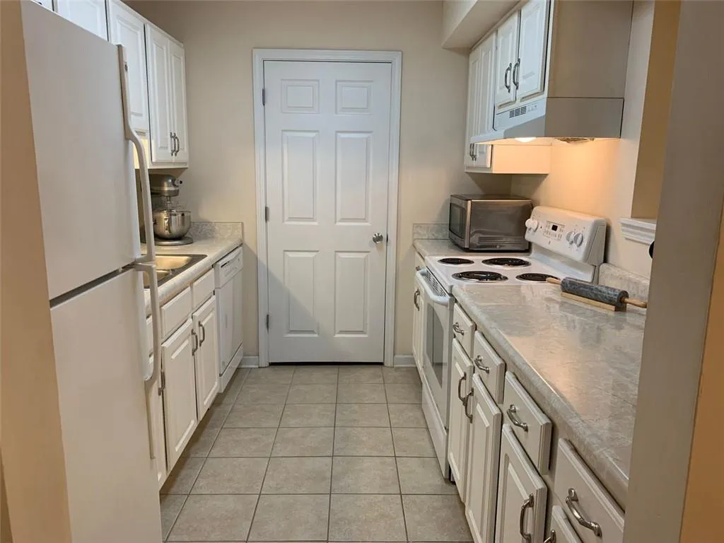 4004 Wingate Way, Atlanta, Georgia 30350, 1 Bedroom Bedrooms, ,1 BathroomBathrooms,Residential,Sold,4004 Wingate Way,6743080