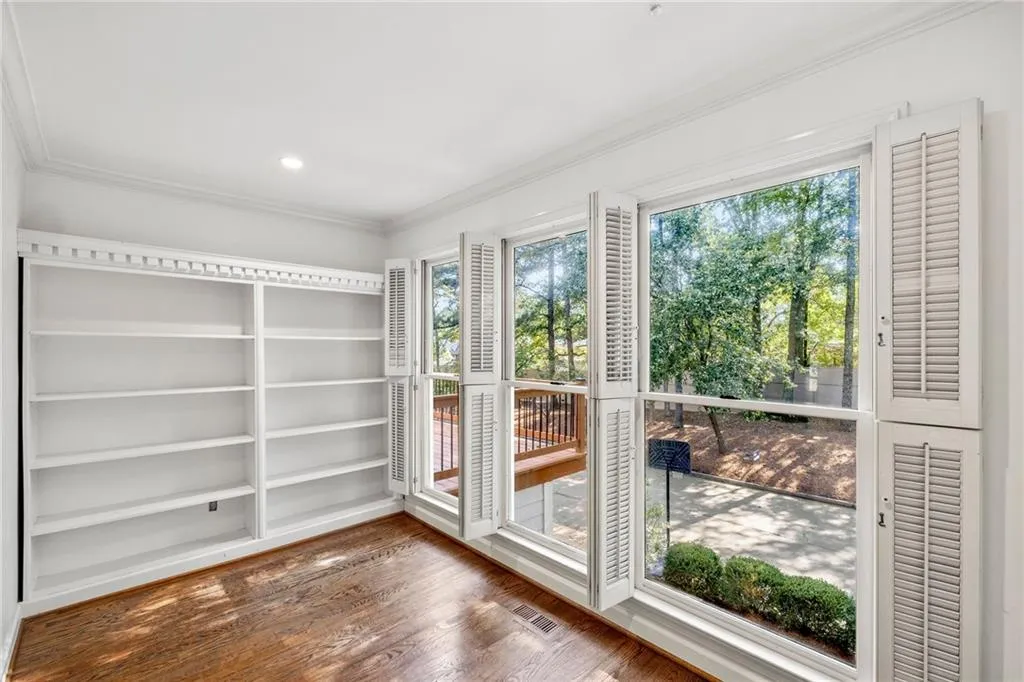 2316 Defoors Ferry Road Nw, Atlanta, Georgia 30318, 4 Bedrooms Bedrooms, ,3 BathroomsBathrooms,Residential,For Sale,2316 Defoors Ferry Road Nw,7594057