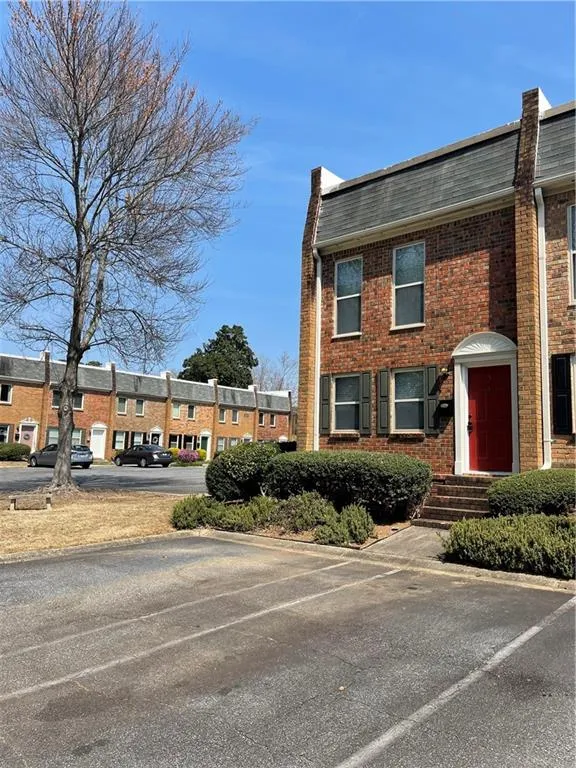 245 Winding River Drive Unit A, Atlanta, Georgia 30350, 2 Bedrooms Bedrooms, ,1 BathroomBathrooms,Residential,Sold,245 Winding River Drive Unit A,7354929