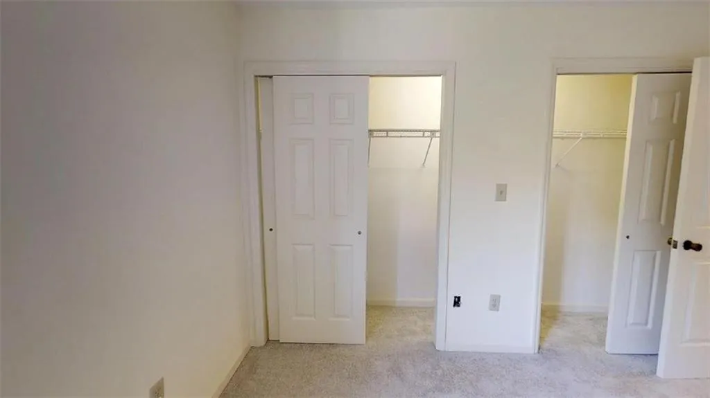 300 Johnson Ferry Road Ne Unit A305, Sandy Springs, Georgia 30328, 1 Bedroom Bedrooms, ,1 BathroomBathrooms,Residential,Sold,300 Johnson Ferry Road Ne Unit A305,6603578