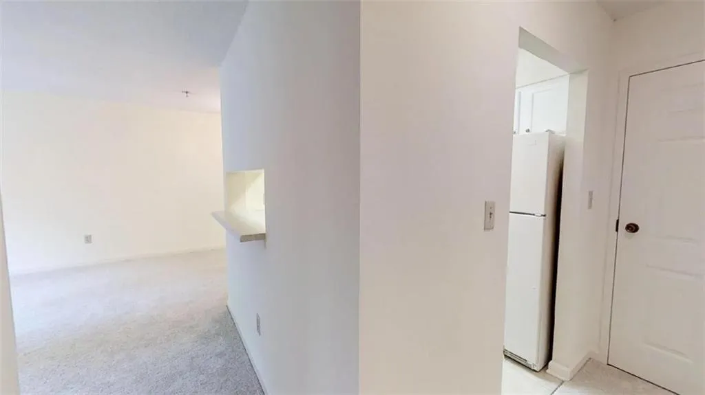 300 Johnson Ferry Road Ne Unit A305, Sandy Springs, Georgia 30328, 1 Bedroom Bedrooms, ,1 BathroomBathrooms,Residential,Sold,300 Johnson Ferry Road Ne Unit A305,6603578