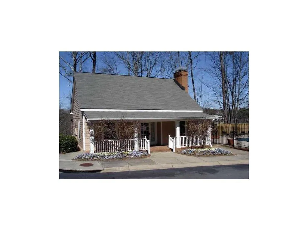 7500 Roswell Road Unit 107, Atlanta, Georgia 30350, 2 Bedrooms Bedrooms, ,2 BathroomsBathrooms,Residential,Sold,7500 Roswell Road Unit 107,5728801