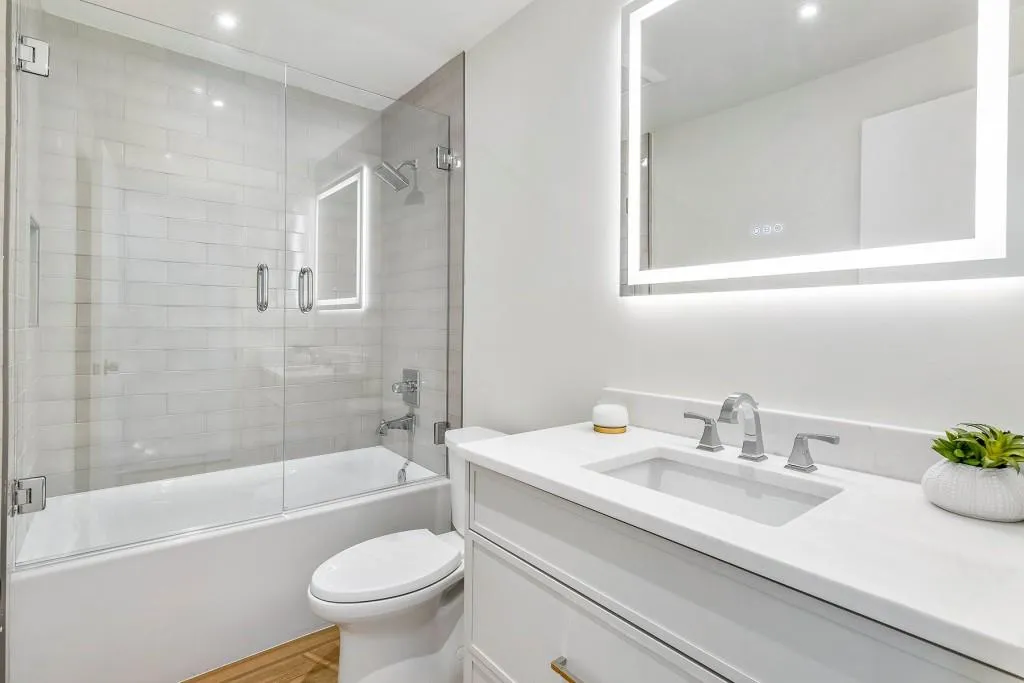 2575 Peachtree Road Ne Unit 6g, Atlanta, Georgia 30305, 2 Bedrooms Bedrooms, ,2 BathroomsBathrooms,Residential,For Sale,2575 Peachtree Road Ne Unit 6g,7674859