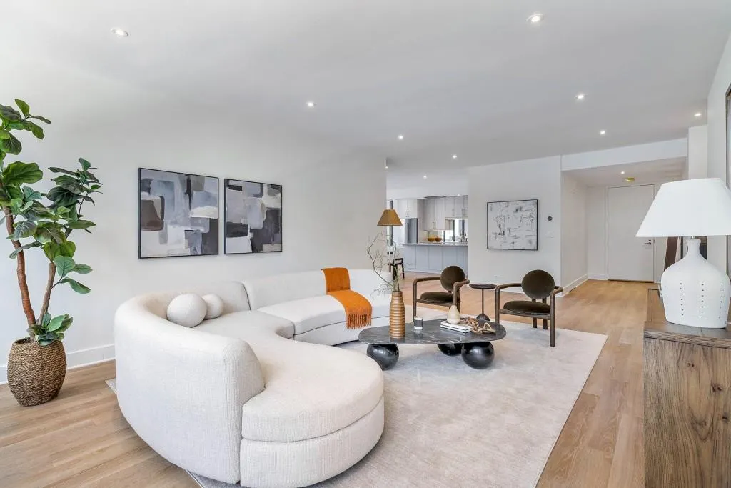 2575 Peachtree Road Ne Unit 6g, Atlanta, Georgia 30305, 2 Bedrooms Bedrooms, ,2 BathroomsBathrooms,Residential,For Sale,2575 Peachtree Road Ne Unit 6g,7674859