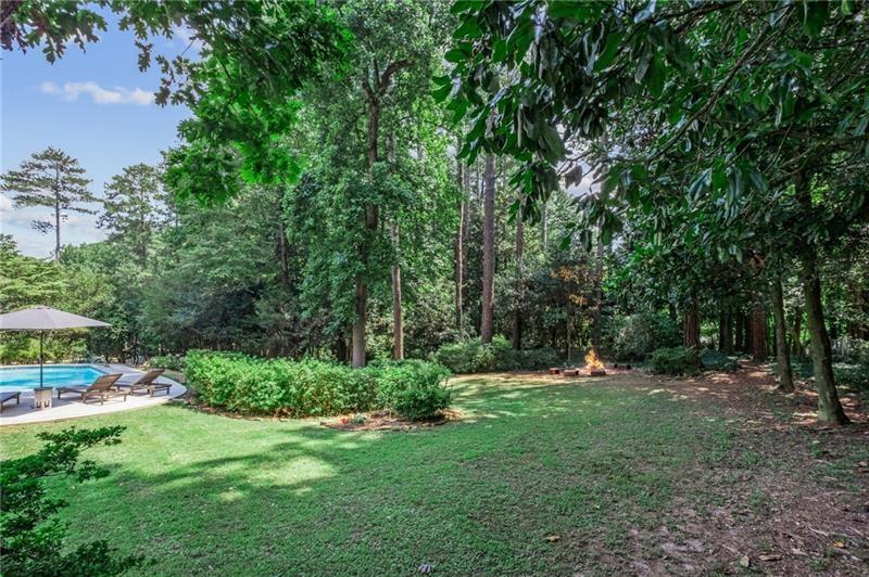 630 River Valley Road, Atlanta, Georgia 30328, 6 Bedrooms Bedrooms, ,6 BathroomsBathrooms,Residential,Sold,630 River Valley Road,7340506