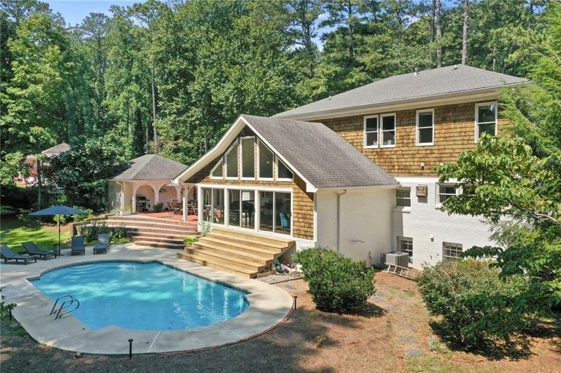 630 River Valley Road, Atlanta, Georgia 30328, 6 Bedrooms Bedrooms, ,6 BathroomsBathrooms,Residential,Sold,630 River Valley Road,7340506